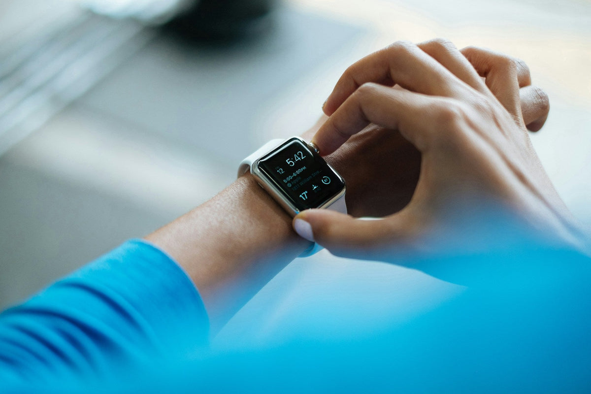 Smart Watches & Wearable Tech