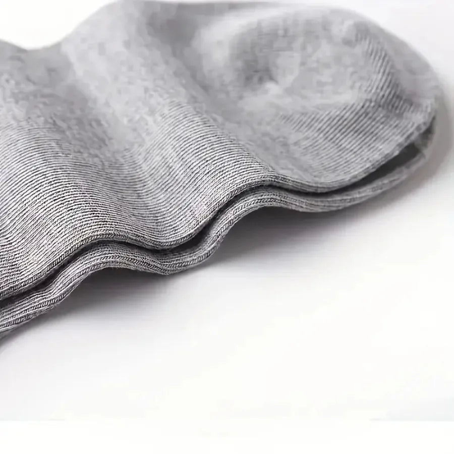Soft Absorbent Polyester Ankle Socks for Daily Wear and Casual Outing